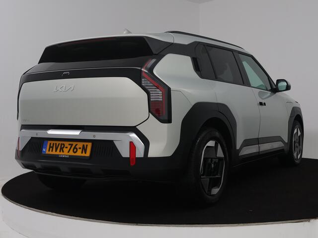 KIA EV3 Plus 81.4 kWh | Trekhaak afneembaar | Parkeercamera | Stoel- en stuurverwarming