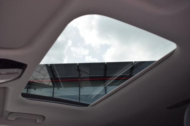 KIA EV3 Plus Advanced 58.3 kWh | Kantel/Schuifdak | Stuur + Stoelverwarming | Leder | Tot 10Jr. Kia-Garantie |