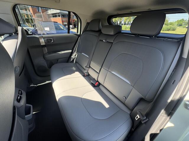 KIA EV3 Plus Advanced 58.3 kWh , Snel Leverbaar!, Inclusief 3000 Euro Inruilpremie, Complete Uitvoering!, Voorraadkorting!