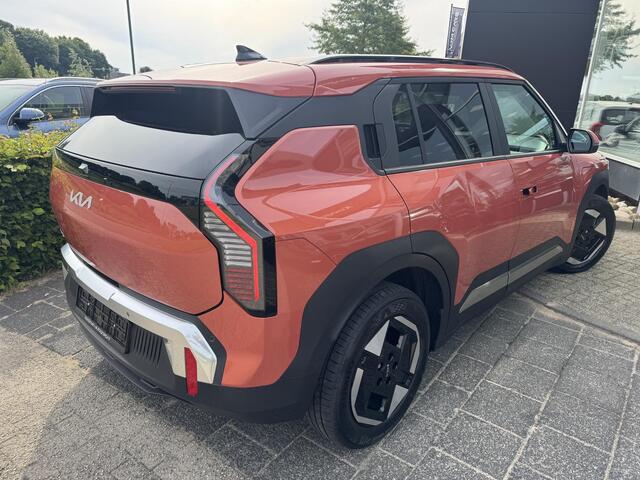 KIA EV3 Plus 58.3 kWh , Snel Leverbaar!, Inclusief 3000 Euro Inruilpremie, Complete Uitvoering!, Voorraadkorting!