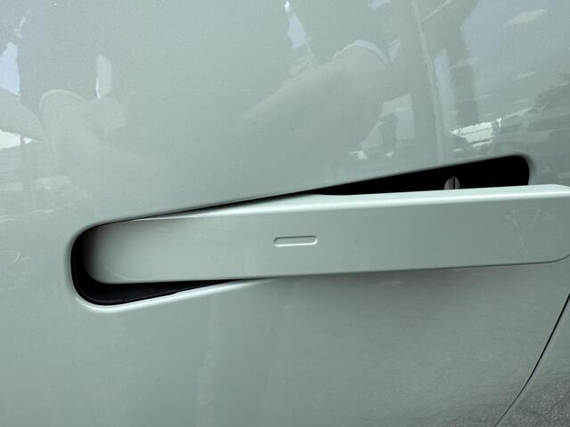 KIA EV3 GT-Line 81.4 kWh , Snel Leverbaar!, Inclusief 3000 Euro Inruilpremie, Complete Uitvoering!, Voorraadkorting!