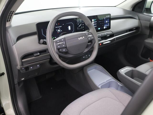 KIA EV3 Air 58.3kWh Elektromotor 150kW | SOH 99% | Parkeercamera | Keyless Go | Adaptive Cruise Control | Navigatie |