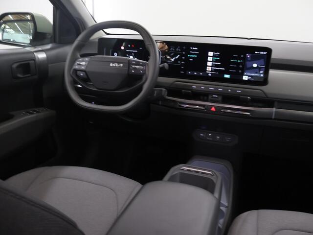 KIA EV3 Air 58.3kWh Elektromotor 150kW | SOH 99% | Parkeercamera | Keyless Go | Adaptive Cruise Control | Navigatie |