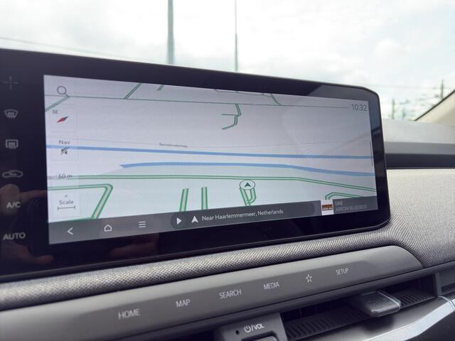 KIA EV3 Plus Advanced 81.4 kWh | Leder | Schuif/Kanteldak | Elektr. Bestuurdersstoel | Stoel- en Stuurverwarming | Harman Kardon |