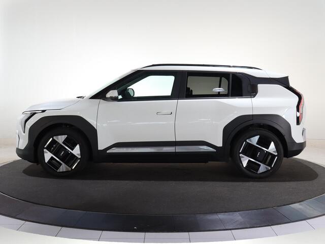 KIA EV3 Plus Advanced 81.4 kWh | SOH 100% | Panoramaschuifdak | 19" velgen | Harman Kardon | Privacy Glass | Stoel- en stuurwielverwarming |