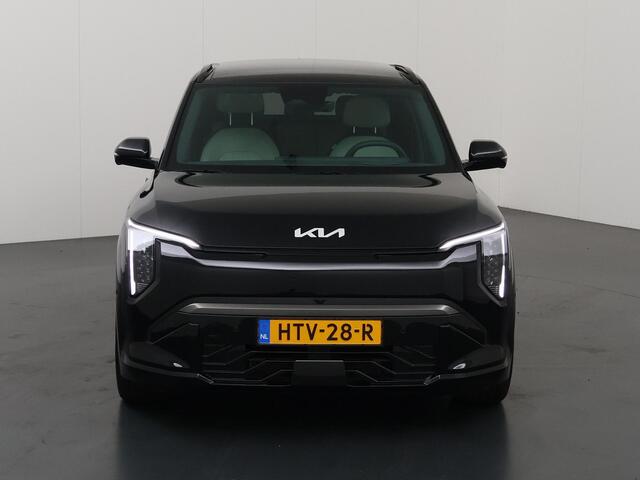 KIA EV3 GT-PlusLine 81.4 kWh | SOH 99% | Panoramaschuifdak | 360 Camera | Head-Up display | Harman Kardon | Stoelventilatie |