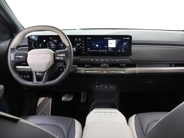 KIA EV3 GT-PlusLine 81.4 kWh | SOH 99% | Panoramaschuifdak | 360 Camera | Head-Up display | Harman Kardon | Stoelventilatie |
