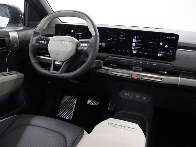 KIA EV3 GT-Line 81.4 kWh Afneembare Trekhaak | Panoramaschuifdak | Harman Kardon | LED-koplampen | Verwarmbare achterbank | Ambient lighting |