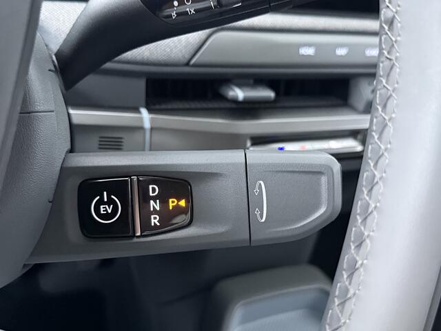KIA EV3 Plus Advanced 81.4 kWh Panoramadak | Stoelverwarming | Stuurverwarming | Harman/kardon