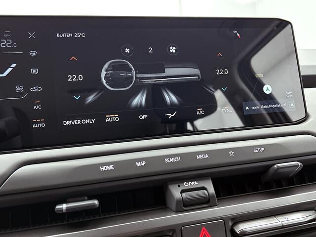 KIA EV3 Air 58.3 kWh Navigatie | Climate Control | Achteruitrijcamera **VOORRAAD**