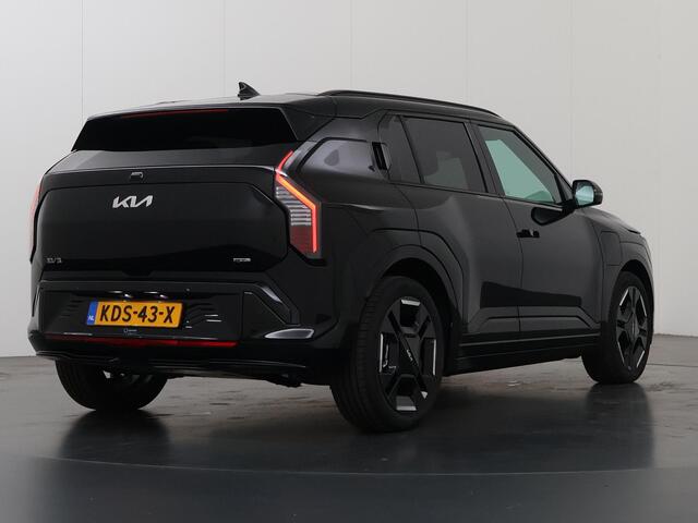 KIA EV3 GT-Line Business Edition 81.4 kWh | 19" lichtmetalen GT-Line velgen | Ambient lighting | Privacy Glass | GT-Line interieur | Stoel- en stuurwielverwarming |