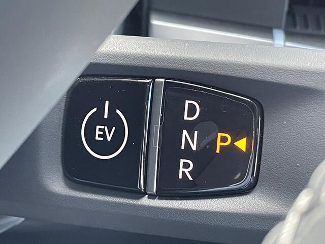 KIA EV3 Air 58.3 kWh Navigatie, Climate Control, Adaptive Cruise Control, Achteruitrijcamera, Keyless Entry