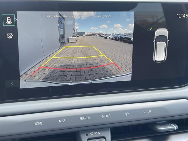 KIA EV3 Air 58.3 kWh Navigatie, Climate Control, Adaptive Cruise Control, Achteruitrijcamera, Keyless Entry