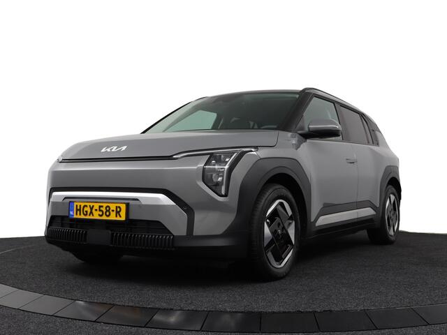 KIA EV3 Plus 81.4 kWh - Stoel/stuurwiel verwarming - Adaptieve Cruisecontrole - LED lampen - V2L - Fabrieksgarantie tot en met 03-2032
