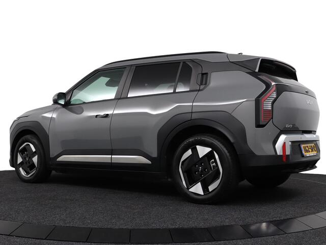 KIA EV3 Plus 81.4 kWh - Stoel/stuurwiel verwarming - Adaptieve Cruisecontrole - LED lampen - V2L - Fabrieksgarantie tot en met 03-2032