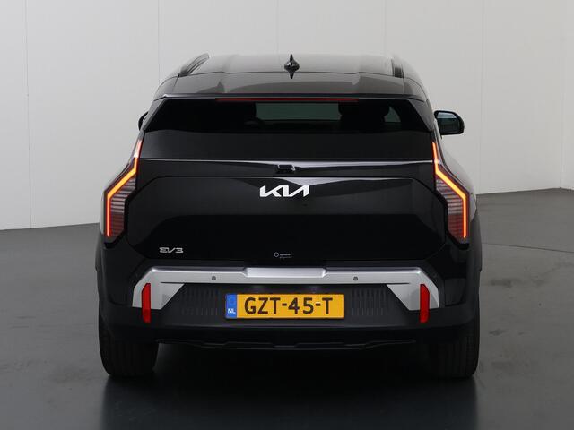 KIA EV3 Plus 58.3 kWh | Camera | DAB | Apple CarPlay/Android Auto | Adaptieve Cruise Control | Stoel/Stuurverwarming | Climate Control | Keyless | LED | Navigatie |