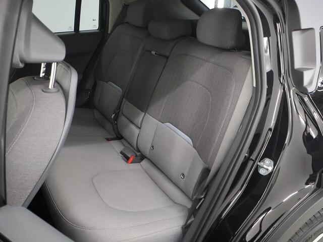 KIA EV3 Plus 58.3 kWh | Camera | DAB | Apple CarPlay/Android Auto | Adaptieve Cruise Control | Stoel/Stuurverwarming | Climate Control | Keyless | LED | Navigatie |