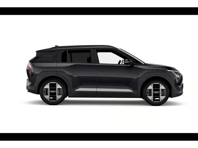 KIA EV3 Plus 81.4 kWh | Binnenkort beschikbaar | Stoel & Stuurverwarming | Apple Carplay | Adapt. Cruise | Camera | 17" | Navi