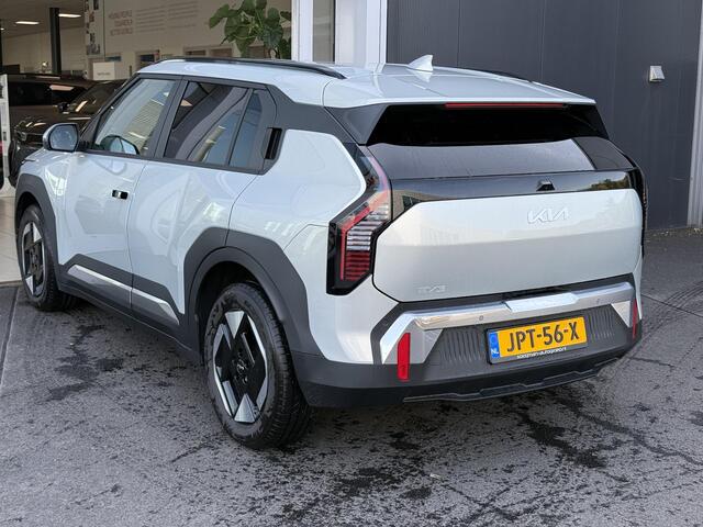 KIA EV3 Plus 81.4 kWh | Dodehoekdetectie| Stoel/stuurverwarming | Draadloze AppleCarplay/AndroidAuto | Navigatie