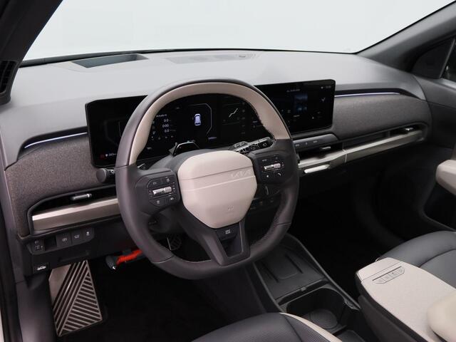 KIA EV3 GT-PlusLine 81.4 kWh 204 Pk | Trekhaak | Carplay | Harman Kardon | Head-up Display | Adaptive Cruise | Virtual Cockpit | Panoramadak | 19 Inch