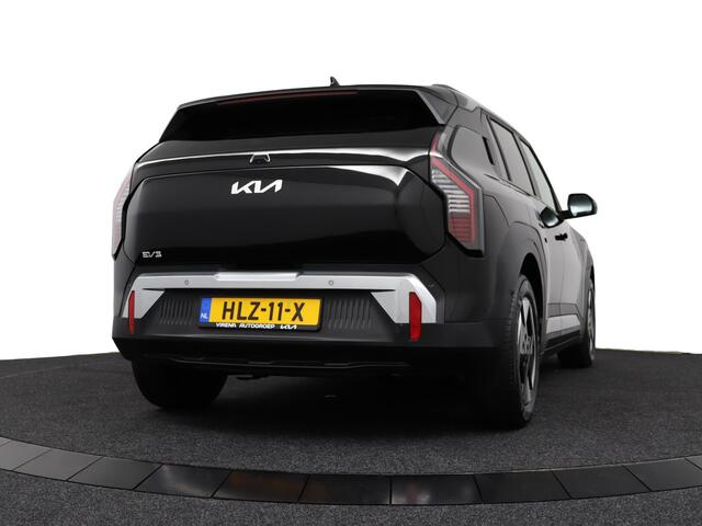KIA EV3 Plus 81.4 kWh Stoel/stuurwiel verwarming - Adaptieve Cruisecontrole - LED lampen - V2L - Fabrieksgarantie tot 04-2032