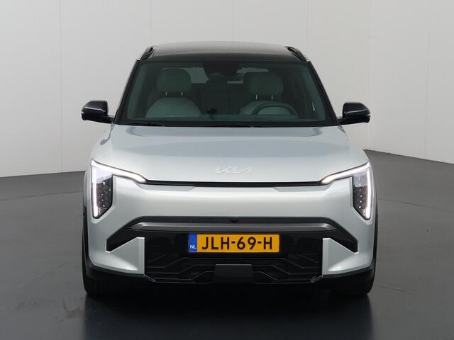 KIA EV3 GT-PlusLine 81.4 kWh | SOH 99% | Panoramaschuifdak | 360 Camera | Head-Up display | Harman Kardon | Stoelventilatie |