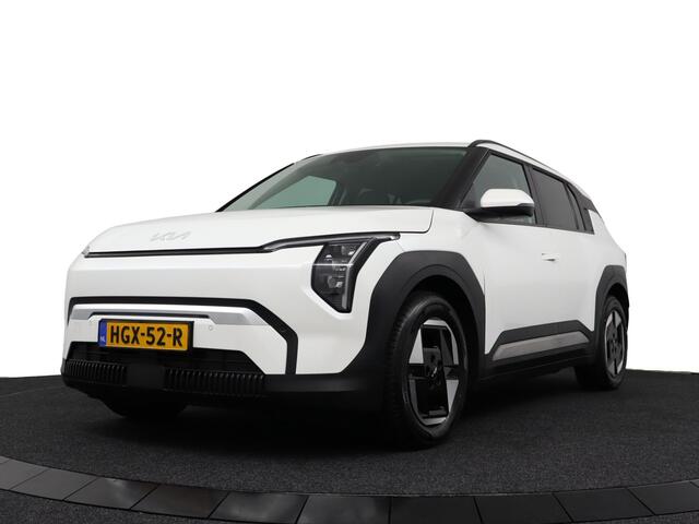 KIA EV3 Plus 81.4 kWh Stoel/stuurwiel verwarming - Adaptieve Cruisecontrole - LED lampen - V2L - Fabrieksgarantie tot en met 03-2032