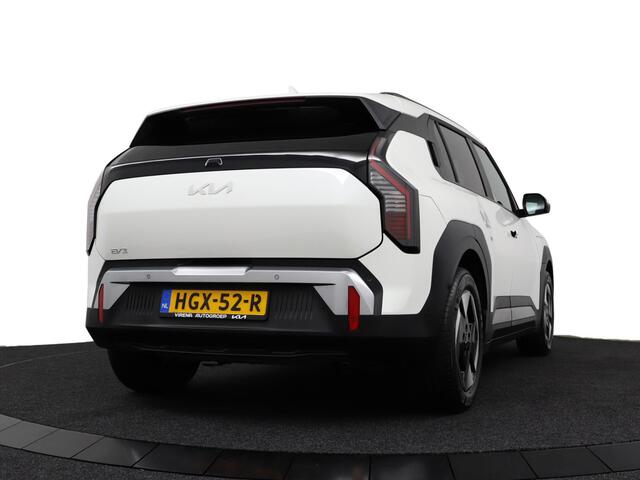 KIA EV3 Plus 81.4 kWh Stoel/stuurwiel verwarming - Adaptieve Cruisecontrole - LED lampen - V2L - Fabrieksgarantie tot en met 03-2032