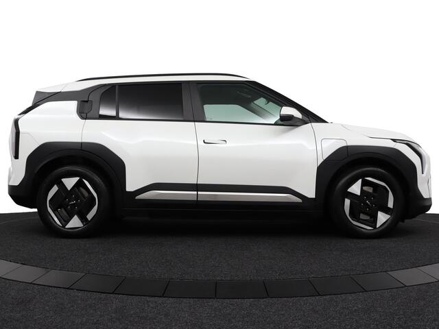 KIA EV3 Plus 81.4 kWh Stoel/stuurwiel verwarming - Adaptieve Cruisecontrole - LED lampen - V2L - Fabrieksgarantie tot en met 03-2032