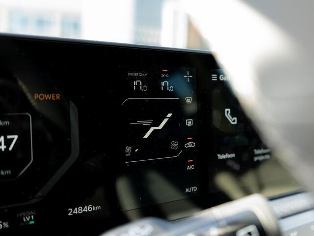 KIA EV3 Plus Advanced 81.4 kWh | Panorama Schuifkantel dak | elektr. achterklep | Leder | Stoel & stuurverwarming l SOH 99%