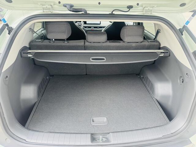 KIA EV3 Plus 81.4 kWh Stoel- & Stuurverw. | Privacyglass | PDC rondom | Dodehoekdetectie | Vehicle to Load geschikt