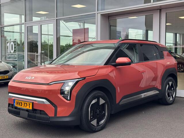 KIA EV3 Plus 81.4 kWh | Dodehoekdetectie | Stoel/stuurverwarming | Keyless Entry | Parkeersensoren V + A