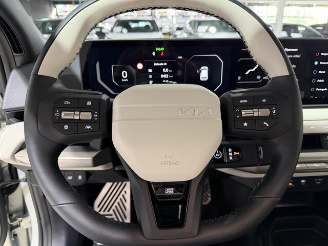 KIA EV4 GT-PlusLine 81.4 kWh ,Unieke kleur Matte Ivory Silver, Direct uit voorraad leverbaar.