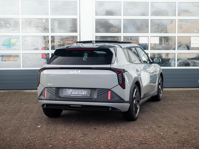 KIA EV4 Plus Advanced 58.3 kWh Direct beschikbaar! Leder | Pano dak| 19" velgen |