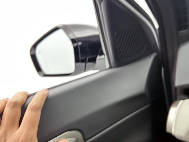 KIA EV4 GT-Line Business Edition 81.4 kWh Stoel en stuurverwarming | 19"Inch Lichtmetalen velgen | Elektrisch verstelbare voorstoelen