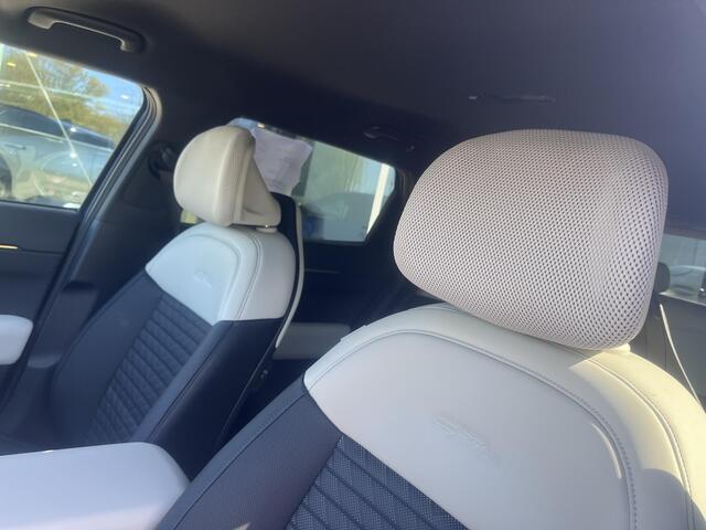 KIA EV4 GT-Line Business Edition 81.4 kWh VOORRAAD AUTO!! TIJDELIJK ACTIE MODEL!!