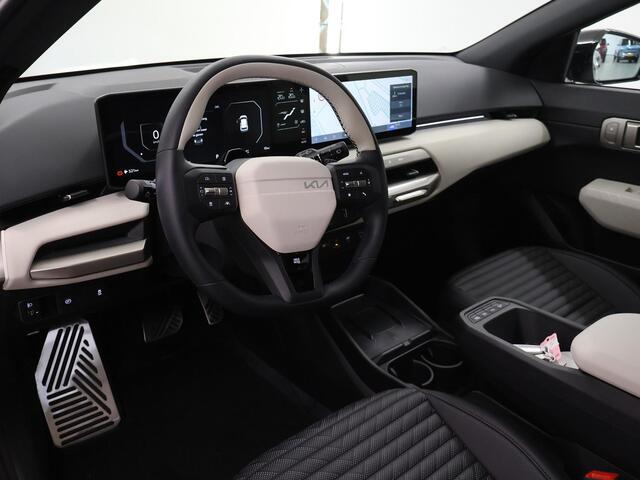 KIA EV4 GT-Line Business Edition 81.4 kWh | Cruise Control Adaptief | Stoel/Stuurverwarming | Parkeercamera | 19" LM velgen | LED | Apple Carplay/Android Auto | Keyless Entry/Go |