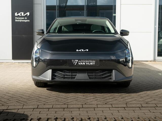 KIA EV4 Plus Advanced 81.4 kWh | Navigatie | Stoel en stuurverwarming | Schuifkantel dak |