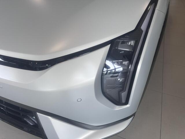 KIA EV4 GT-Line Business Edition 81.4 kWh ACTIE PRIJS!! VOORRAAD AUTO!! UNIEKE KLEUR MAT SILVER!!