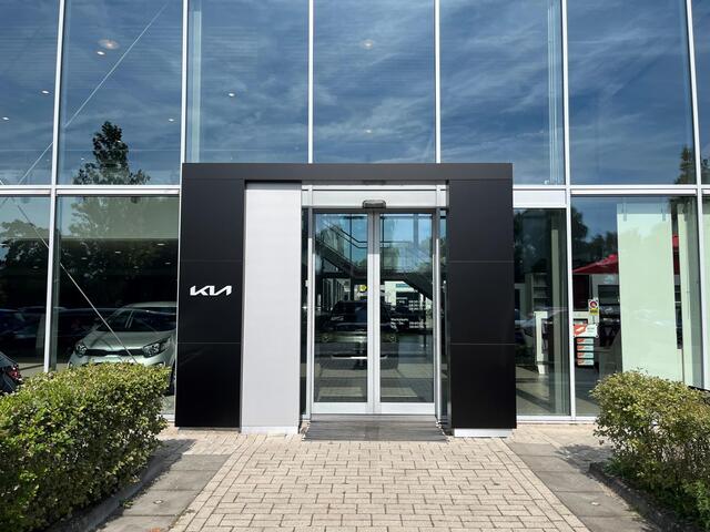 KIA EV4 GT-Line Business Edition 81.4 kWh | Direct Uit Voorraad Leverbaar | Elektrisch Verstelbare Voorstoelen | Digitale Key 2.0 |
