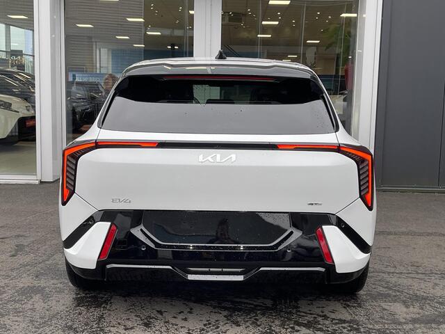 KIA EV4 GT-Line 81.4 kWh SPECIALE ACTIE | UIT VOORRAAD LEVERBAAR MET 4 JAAR GRATIS ONDERHOUD*!!!