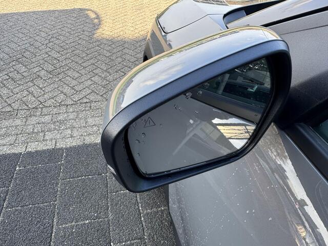 KIA EV4 Fastback Plus Advanced 81.4 kWh , Direct Leverbaar!, Inclusief 3000 euro Inruilpremie!, Complete Uitvoering!, Voorraadkorting!