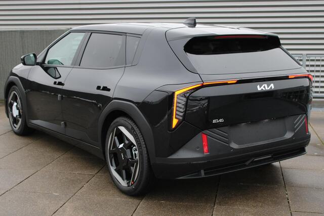 KIA EV4 Fastback Plus Advanced 81.4 kWh Nu €4.000,- voordeel | Direct uit voorraad leverbaar