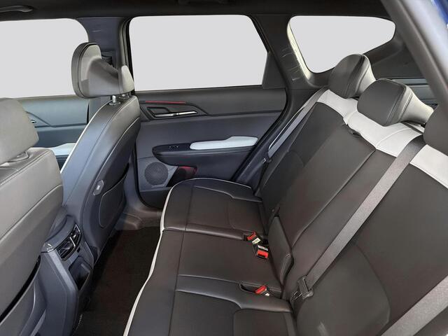 KIA EV5 GT-Line Business Edition 81.4 kWh | Panoramaschuifdak | Harman Kardon | Warmtepomp | Stoelverwarming voor en achter | Adaptieve cruise control |