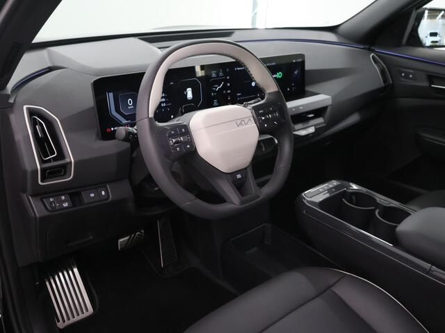 KIA EV5 GT-Line 81.4 kWh | Panoramaschuifdak | Harman Kardon | Led-Matrix | Stoelverwarming voor en achter | Zwarte hemelbekleding |
