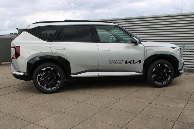 KIA EV5 GT-Line Business Edition 81.4 kWh Slimme achttersklep / stuur+stoel verwarming / leder