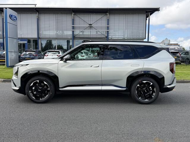 KIA EV5 GT-Line Business Edition 81.4 kWh | Panoramaschuifdak | Led Koplampen | Stoelverwarming voor en achter | Zwarte hemelbekleding | Adaptieve cruise control |