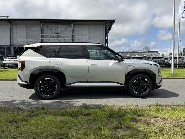 KIA EV5 GT-Line Business Edition 81.4 kWh | Panoramaschuifdak | Led Koplampen | Stoelverwarming voor en achter | Zwarte hemelbekleding | Adaptieve cruise control |