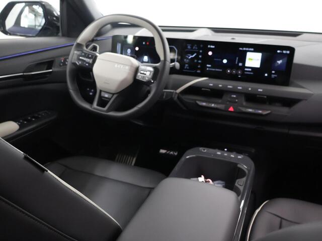 KIA EV5 GT-Line 81.4 kWh | Panoramaschuifdak | Harman Kardon | Led-Matrix | Stoelverwarming voor en achter | Zwarte hemelbekleding |