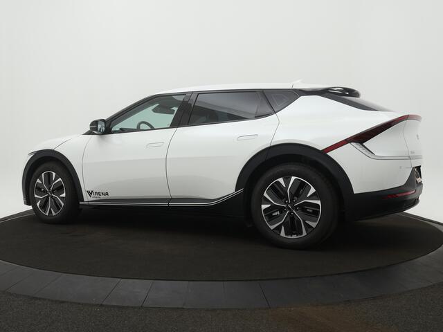KIA EV6 Light 58 kWh * Rijdende Demo * - Navigatie - Apple Carplay/Android Auto - Climate Control - Privacy Glass - Fabrieksgarantie tot 02-2031